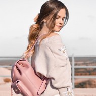 بلوزة فضفاضة أوفيليا بلوزة فضفاضة أوفيليا