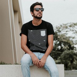 أسود خمر تي شيرت